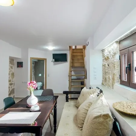 Forest View House In South Rethymno Kanevos
