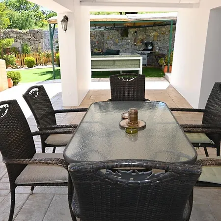Forest View House In South Rethymno Kanevos